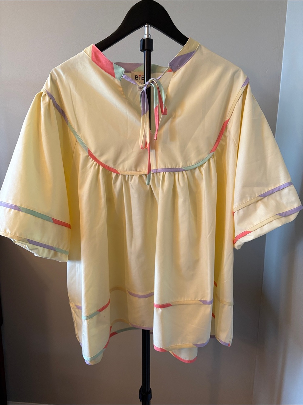 BiBi Size XL Soft Yellow Peasant Blouse